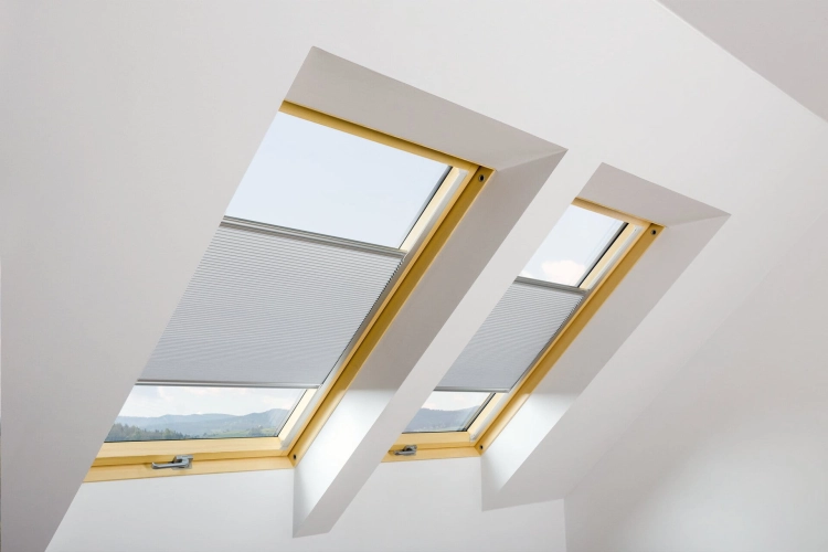FAKRO Faltstore APF/613 94x140 [APFAAAA61309] – Bild 1