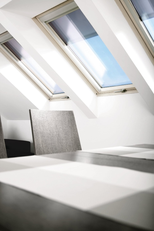 80884_82366