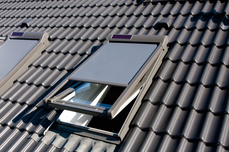 FAKRO AMZ ZW Sol 090 7016 RC 66x98 [AMOCZEA09003] – zdjęcie 19